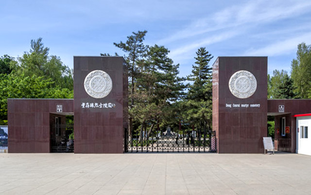 大门